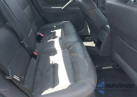 2004 Volkswagen Passat Gls z USA, uszkodzony, nr VIN WVWPD63B54P205877